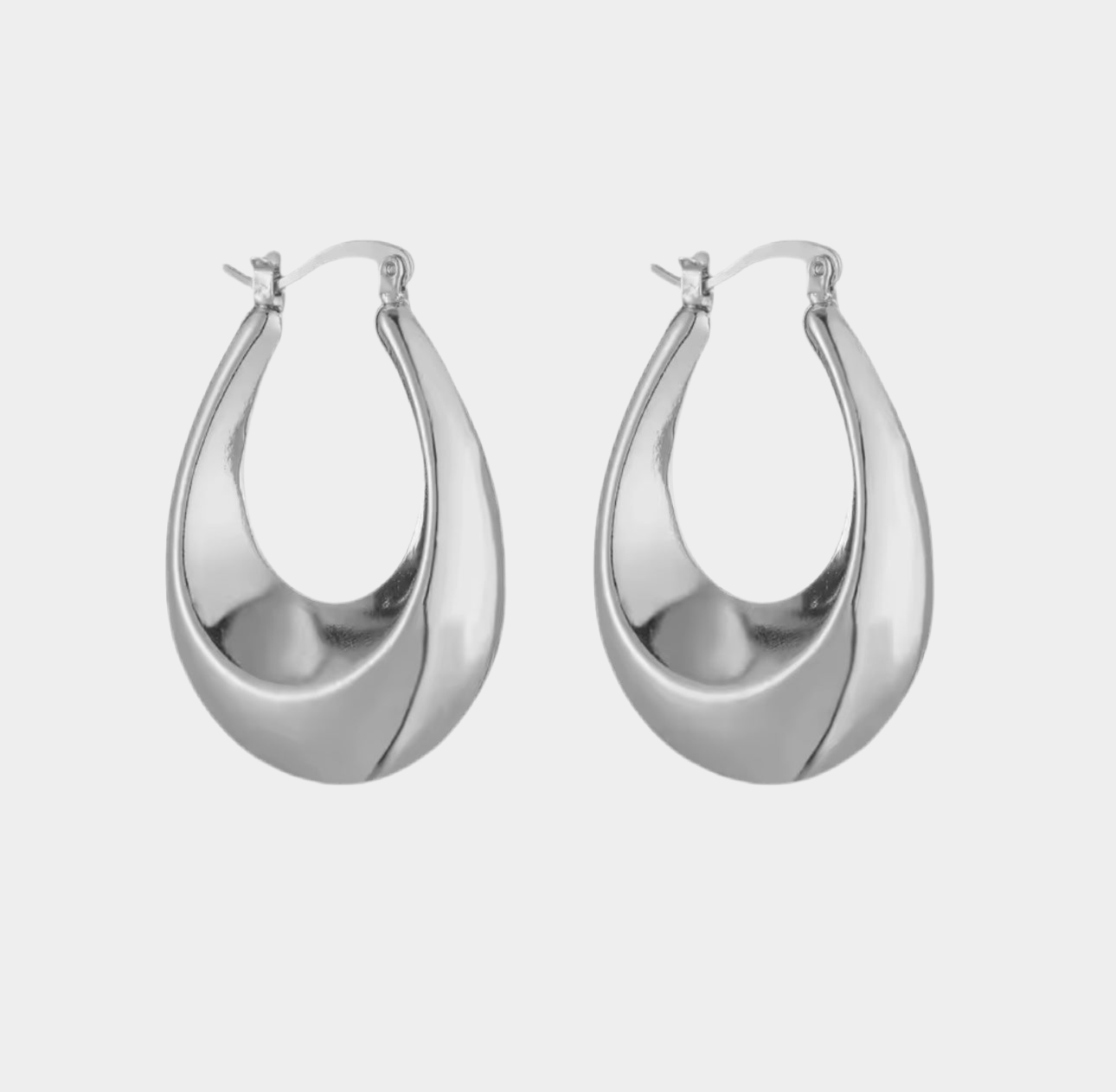 Litotes silver minimalist hoop earrings.