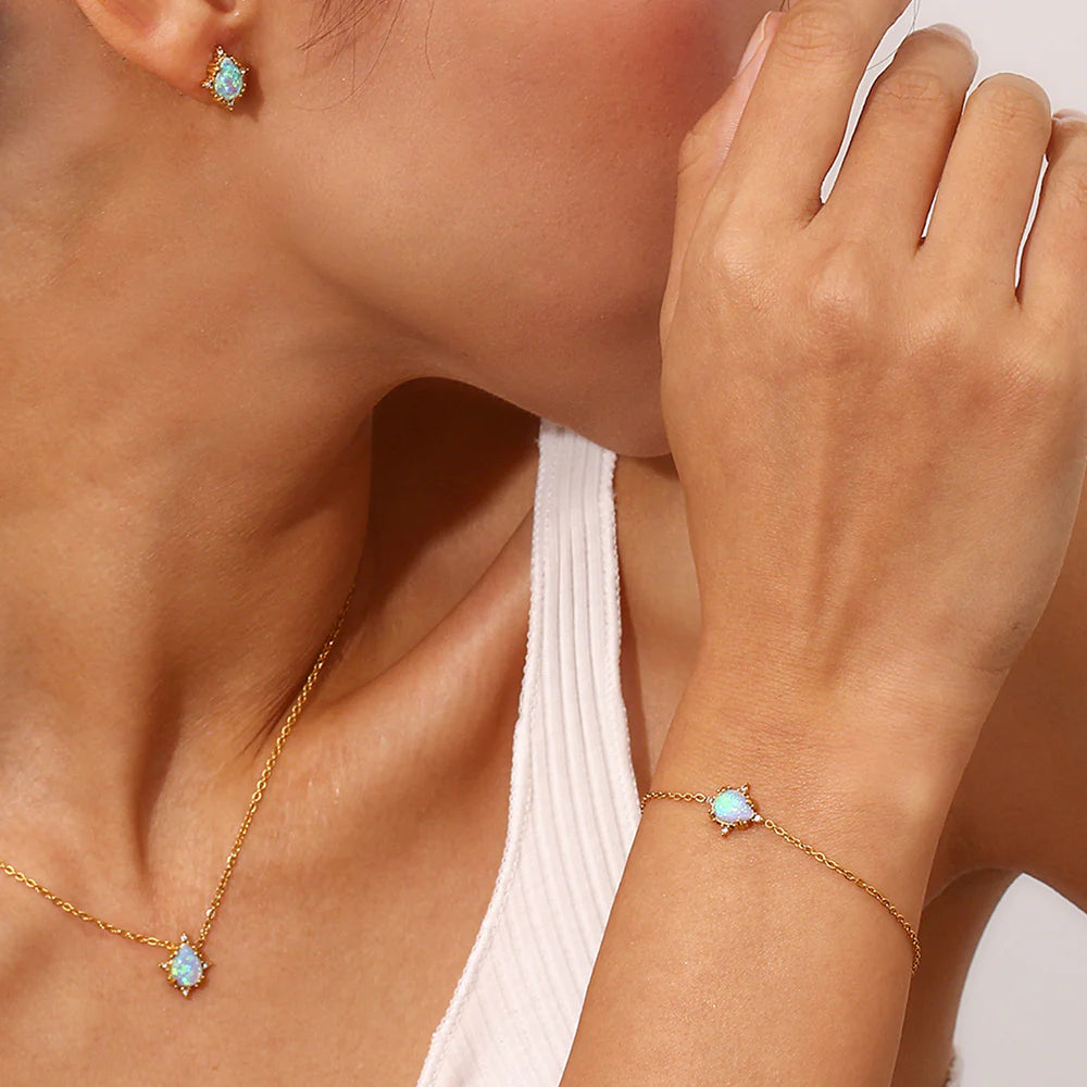Droplet gemstone 18k gold plated necklace