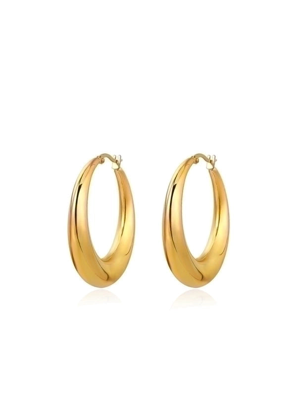 Hebe vintage basic hoop earrings, 18k gold plated.