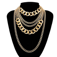 Gold chunky chain layer necklace