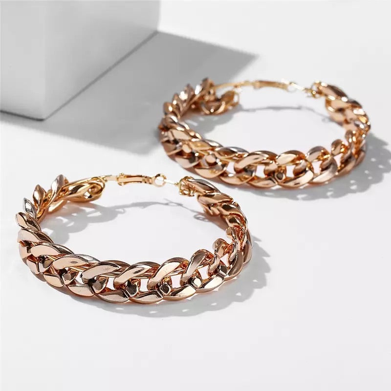 Gold chain statement hoops
